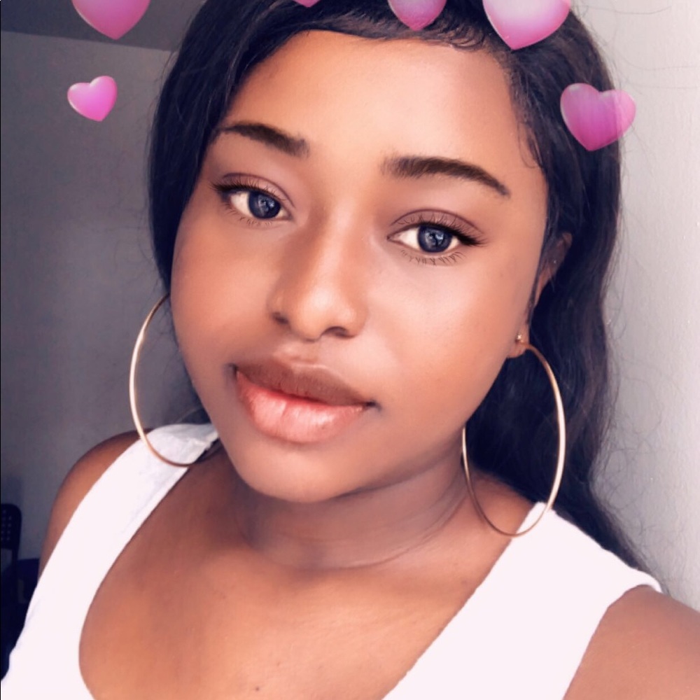 Meet your Posher, Isponie